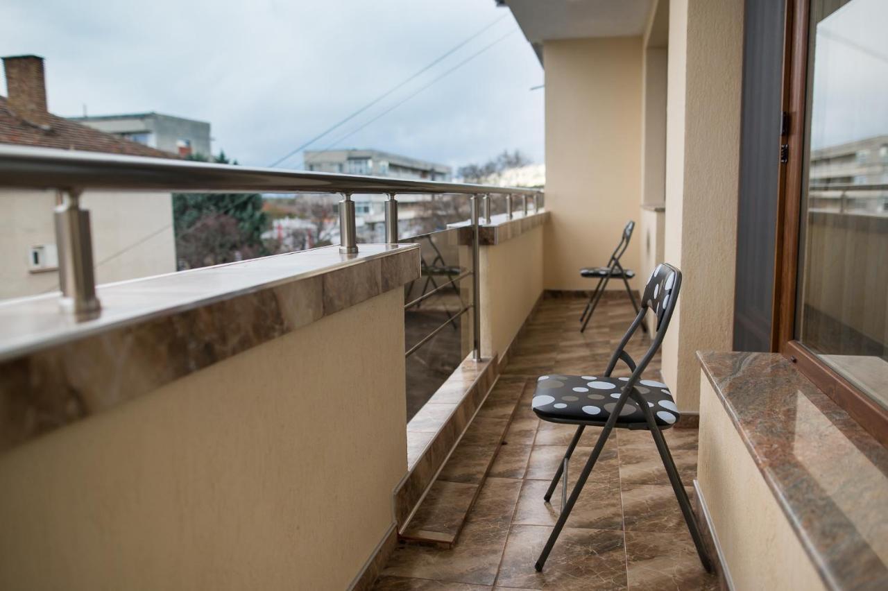 Apartament Tiana Lux Hisarja Exterior foto